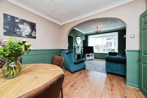 3 bedroom terraced house for sale, Faversham Avenue, Hull