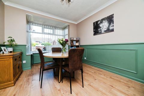 3 bedroom terraced house for sale, Faversham Avenue, Hull