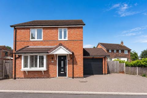 4 bedroom detached house for sale, Elmstead Close, Walsall, WS5 3BT