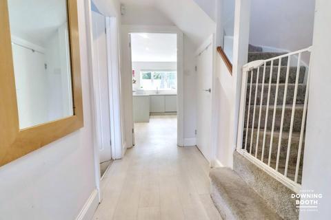 4 bedroom detached house for sale, Elmstead Close, Walsall, WS5 3BT