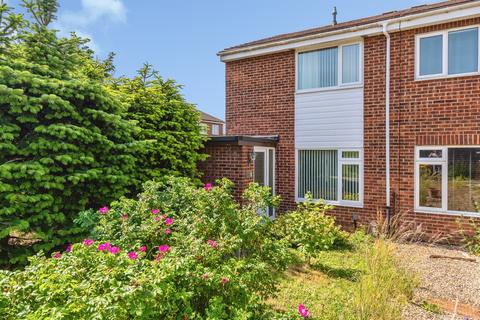 3 bedroom end of terrace house for sale, Malvern Close, Melksham
