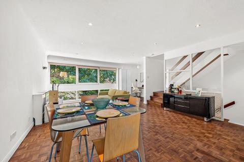 3 bedroom townhouse for sale, High Point, Weybridge, KT13