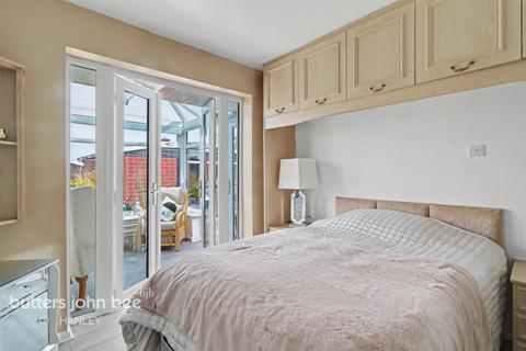 2 bedroom detached bungalow for sale, Courtway Drive, Sneyd Green, Stoke-On-Trent ST1 6DU