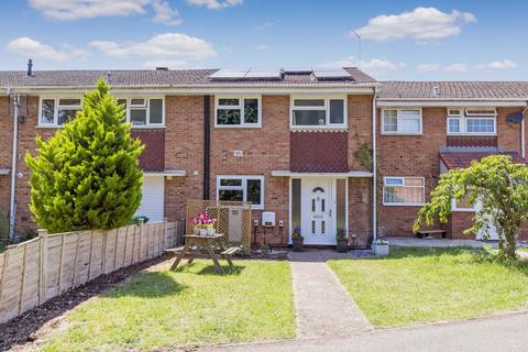 Crown Meadow, Colnbrook SL3