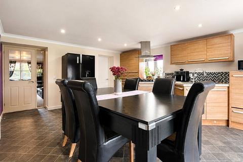3 bedroom end of terrace house for sale, Cockburn Place, Moray IV30