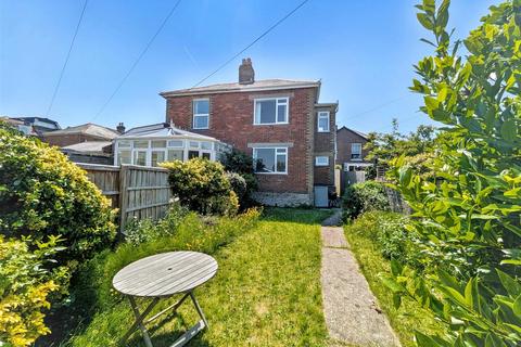 2 bedroom house for sale, West Street, Seaview, PO34 5ER