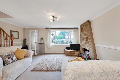 3 bedroom end of terrace house for sale, Swift Close, Royston SG8