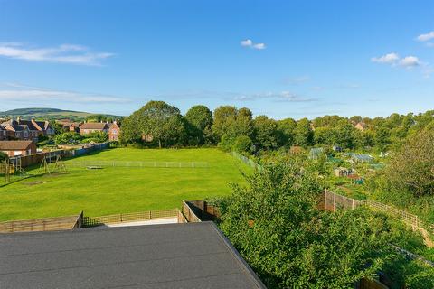 2 bedroom maisonette for sale, Victoria Road, SHOREHAM-BY-SEA