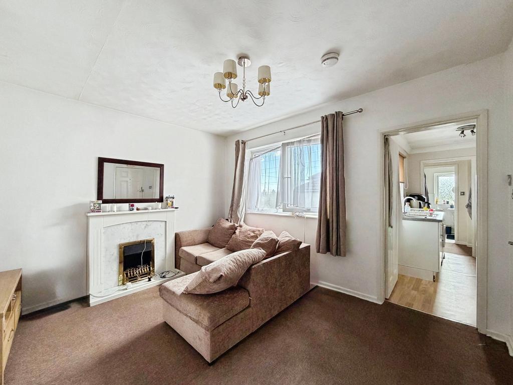 Apartment in Southampton, Western Docks, Freemantle - View 2