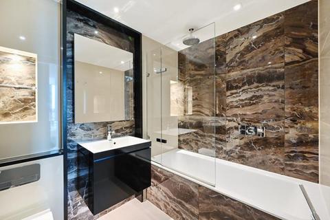 3 bedroom flat to rent, Westmark Tower, West End Gate, W2