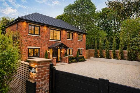 5 bedroom detached house for sale, Hillside, Woking, GU22