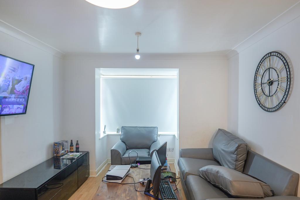 Apartment in Blackpool, Marton - View 2