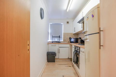 2 bedroom flat for sale, Waterloo Road, Blackpool FY4