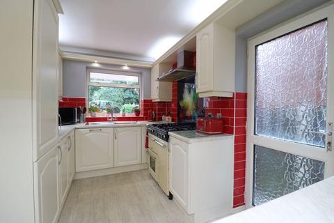 4 bedroom detached house for sale, Cricket Close, Walsall