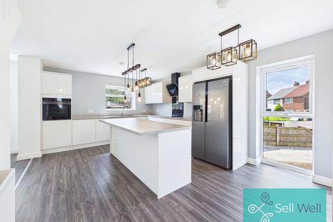 4 bedroom semi-detached house for sale, Shap Drive, Manchester M28