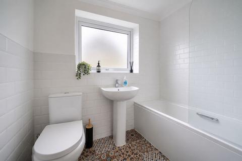 3 bedroom detached house for sale, Quarry High Street, Oxford