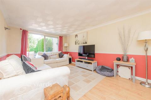 4 bedroom semi-detached house for sale, Rydal Drive, Bexleyheath DA7