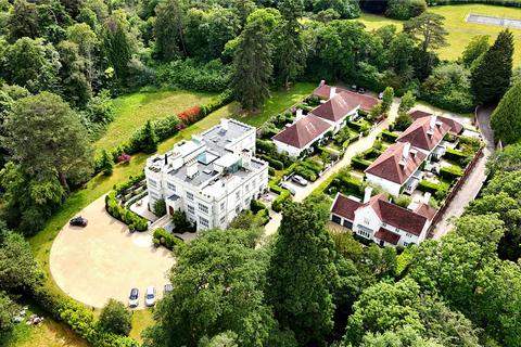 3 bedroom apartment for sale, Westcott Road, Dorking, Surrey, RH4