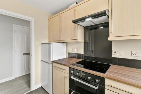 undefined, Tullis Gardens, Glasgow, G40