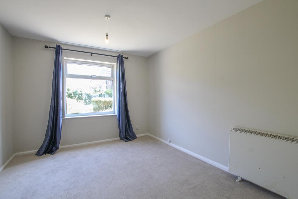 Apartment in Cambridge, Cambridgeshire - View 5