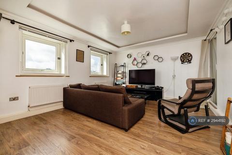 2 bed flat/apartment for rent in Gillfoot, London, NW1