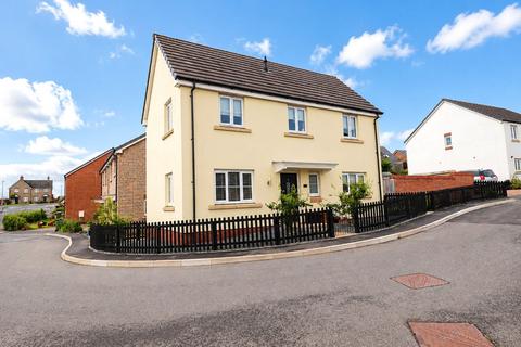 3 bedroom detached house for sale, Roe Close, South Molton, Devon, EX36