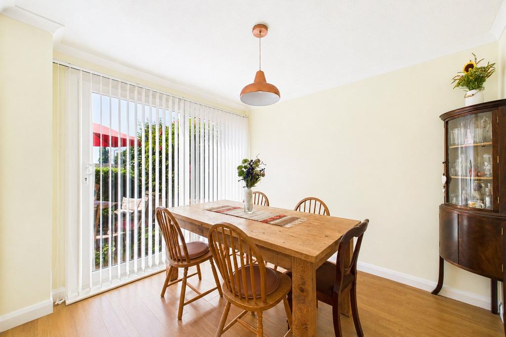 House in Reading, Fords Farm, Holybrook - View 4