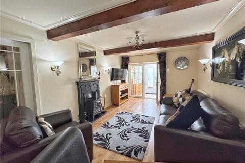 2 bedroom terraced house for sale, Deansgrave, Haslingden, Rossendale, BB4