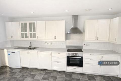 2 bedroom flat to rent, Aster Court, London, E5