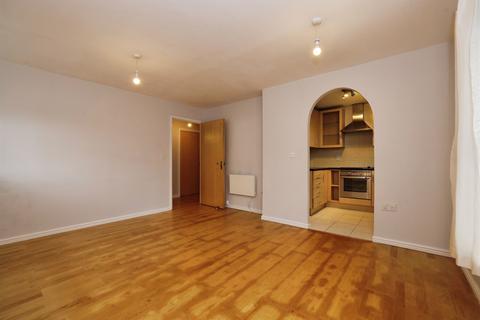 2 bedroom ground floor flat for sale, Franklyn Road, Devizes