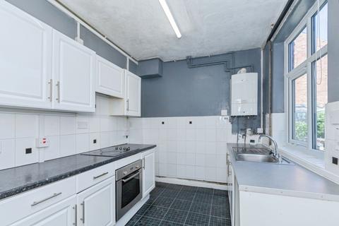 2 bedroom terraced house for sale, Clarendon Park Road, LEICESTER, LE2