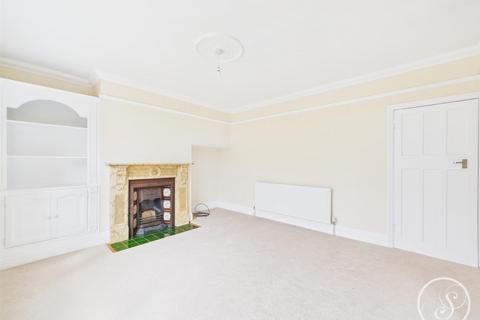 3 bedroom semi-detached house for sale, Oak Crescent, Leeds