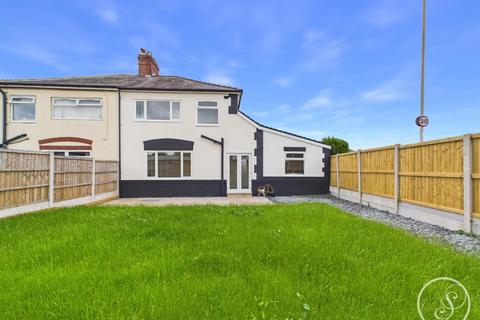 3 bedroom semi-detached house for sale, Oak Crescent, Leeds
