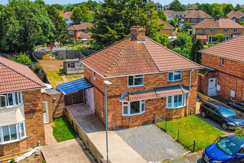 2 bedroom semi-detached house for sale, Outer Circle, Taunton, Somerset - NO CHAIN!