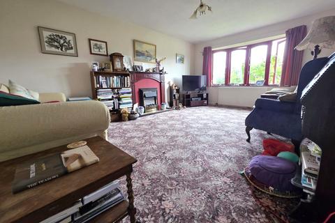 3 bedroom bungalow for sale, Warwick Gardens, Burnham-on-Sea, Somerset, TA8