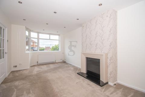 3 bedroom semi-detached house for sale, Queensgate Drive, Birstall