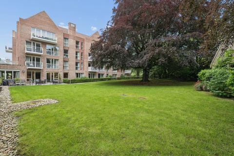 3 bedroom apartment for sale, Alderley Road, Wilmslow, SK9