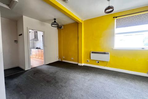 2 bedroom flat for sale, Ilkeston Road, Nottingham, NG7