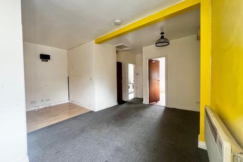 2 bedroom flat for sale, Ilkeston Road, Nottingham, NG7