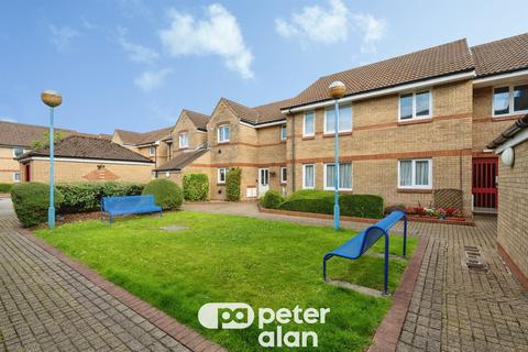 2 bedroom flat for sale, Trawler Road, Maritime Quarter, Swansea
