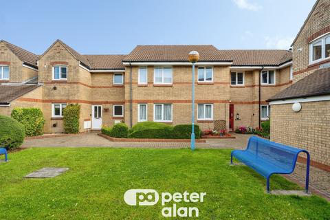 2 bedroom flat for sale, Trawler Road, Maritime Quarter, Swansea