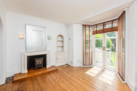undefined, Belgrave Gardens, Walter Road, Swansea