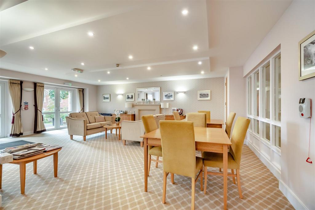 Open-plan living area, open plan living