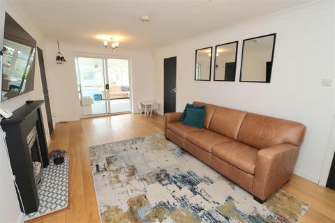 3 bedroom detached house for sale, Langdale Road, Market Weighton, York