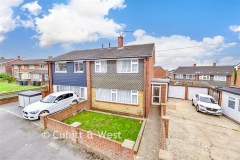 3 bedroom semi-detached house for sale, Oakshott Drive, Havant PO9