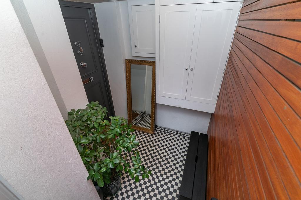 Entrance hall
