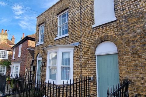 3 bedroom semi-detached house for sale, New Street, Sandwich, Kent, CT13
