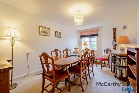 2 bedroom apartment for sale, Ridgeway Court, Mutton Hall Hill, Heathfield, East Sussex, TN21 8NB