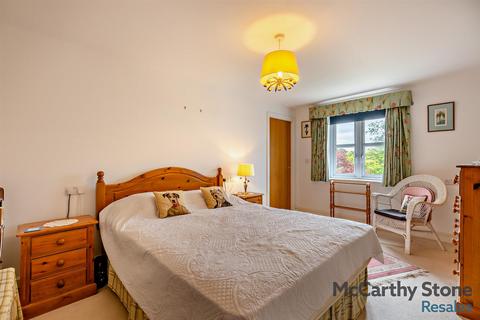2 bedroom apartment for sale, Ridgeway Court, Mutton Hall Hill, Heathfield, East Sussex, TN21 8NB