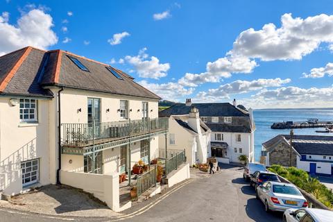 2 bedroom apartment for sale, The Square, St. Mawes, Truro, Cornwall,